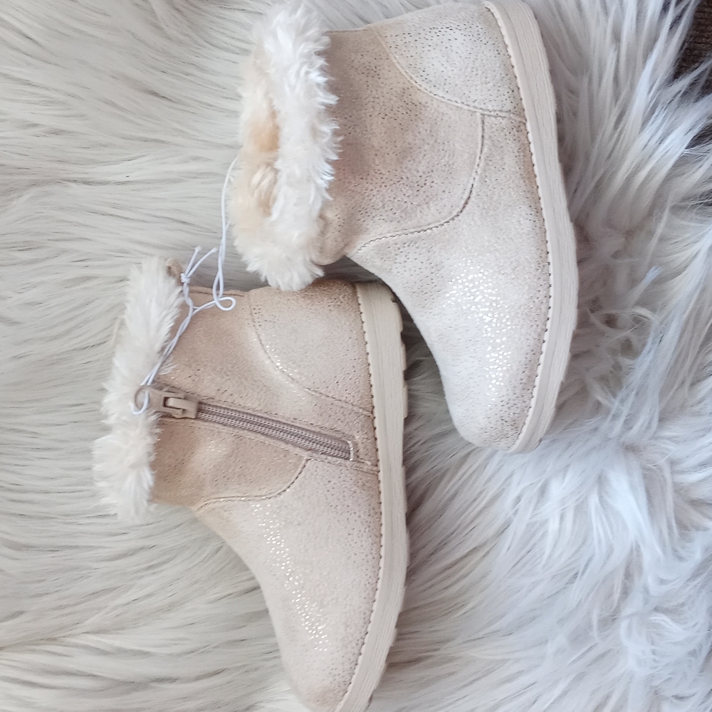 Winter boots